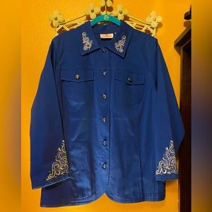 Quacker Factory by Janine Bice paisley embroidered button down